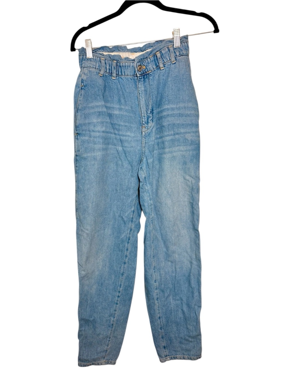 Pilcro Anthropologie Light Wash Barrel Style Tapered Jeans Size 25
